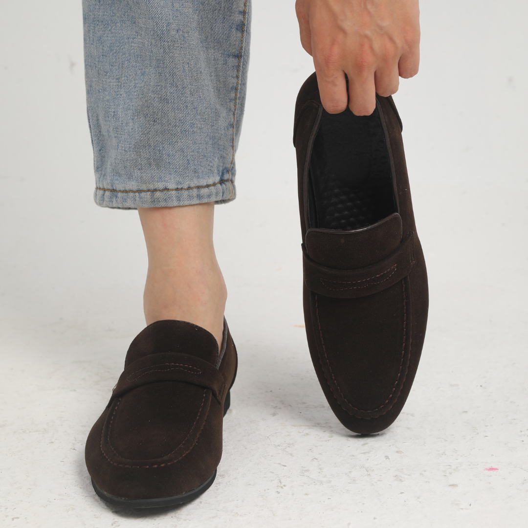 "OLD MONEY" - SUEDE STRAP LOAFERS